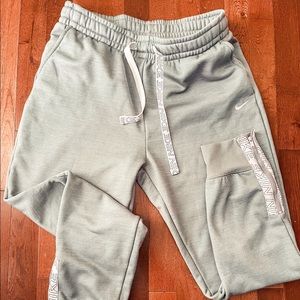 Nike DRI-FIT woman’s sweats